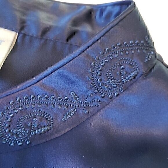 Cabernet Pajama Top Bottom Set Sleeveless Embroidered Blue M - Picture 3 of 9